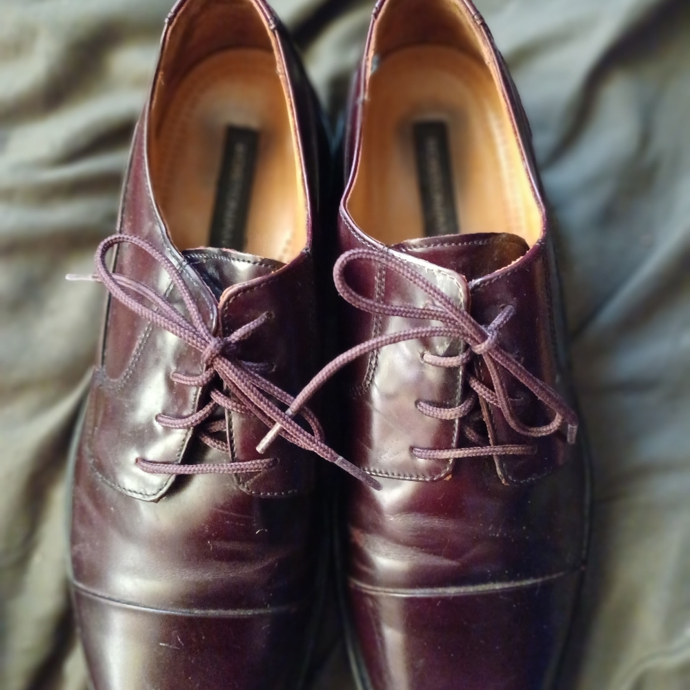 Bostonian dress shoe